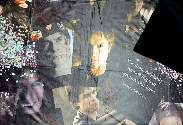 BIG BAD VAMPIRE BLANKET 50*60 blanket