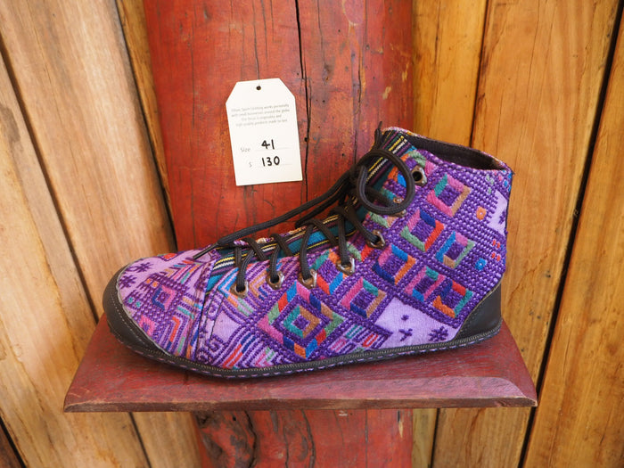 Size 41 Last of a Kind - Purple Diamonds