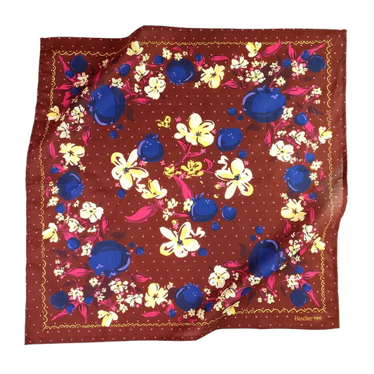 Bandana Meg