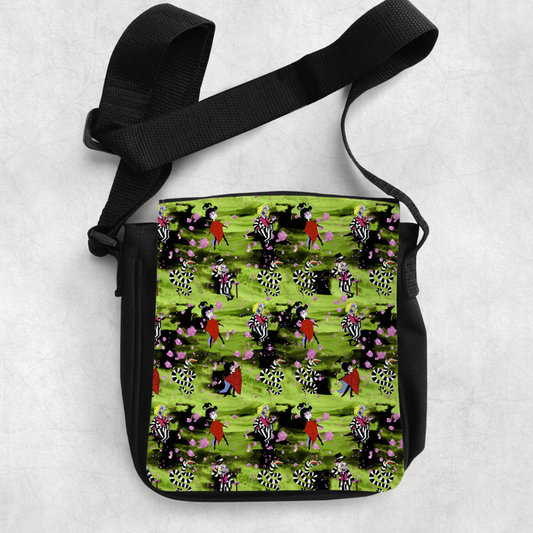 BETTLE JUICE SHOULDER BAG