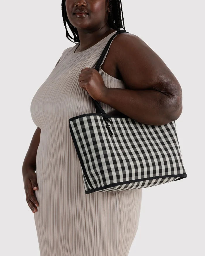 MEDIUM NYLON REVERSIBLE TOTE - BLACK MIX