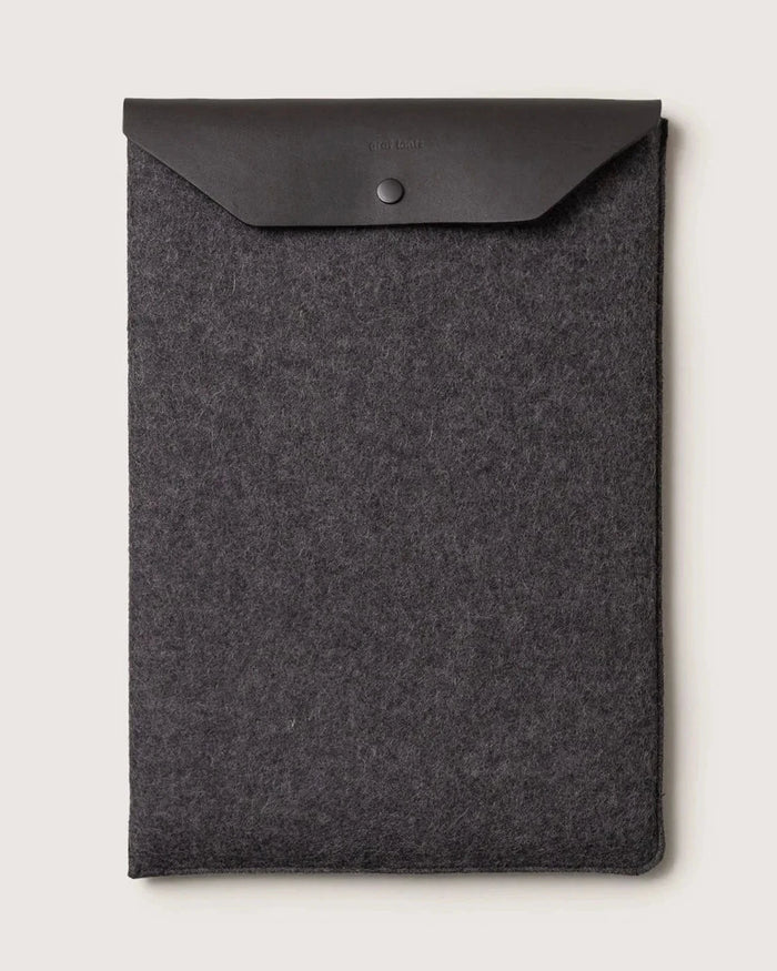 Merino Wool Laptop Sleeve - Charcoal Black