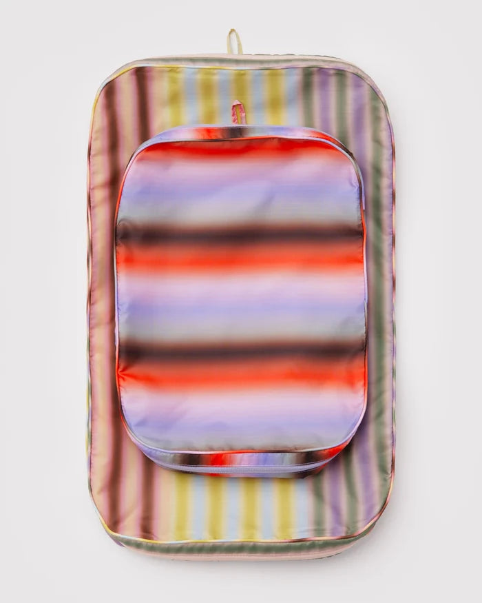PACKING CUBE LARGE - GRADIENT STRIPES