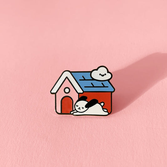 Yeunglove Puppy Home Enamel Pin